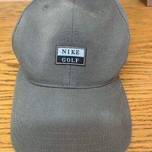 Nike Golf Hat Cap Gray Strapback Strap Adjustable New Unisex Men’s Dri Fit OSFM